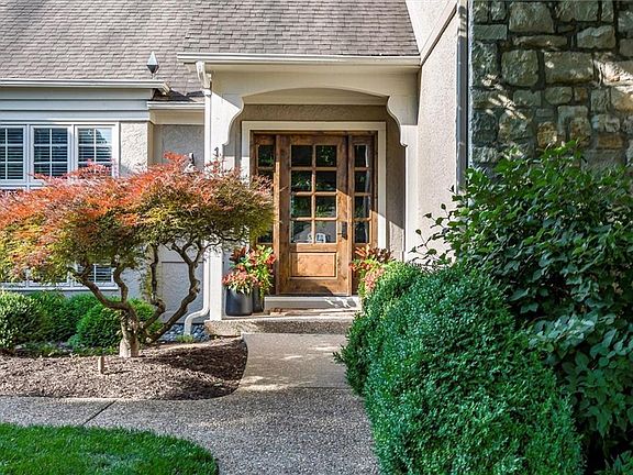 2nd image of 12610 Granada Rd