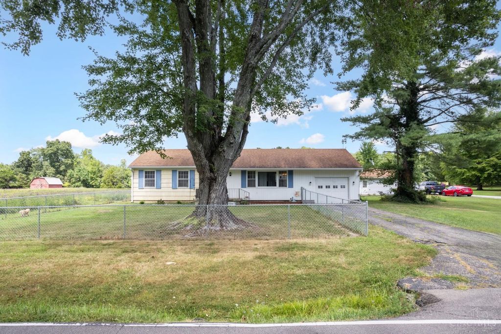 Real estate listing image
