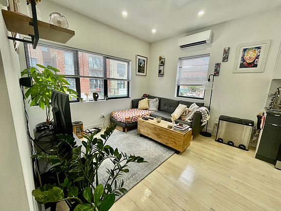 3rd image of 10 Troutman St #2