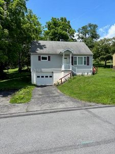716 Hartzell Ave, Altoona, PA, 16602