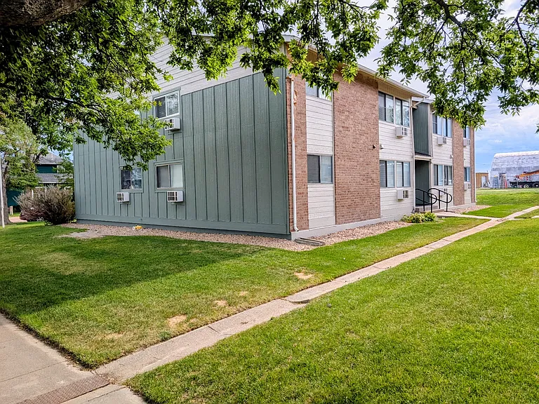 333 Custer Ave #1 — Photo 14