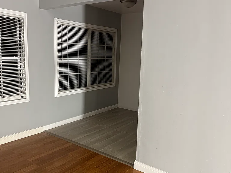 10719 Woodbine St #6 — Photo 5