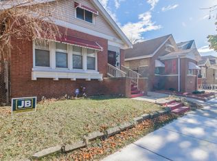 8205 S Harper Ave, Chicago, IL 60619