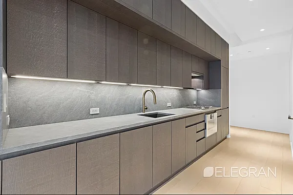 Rented by Elegran | media 2