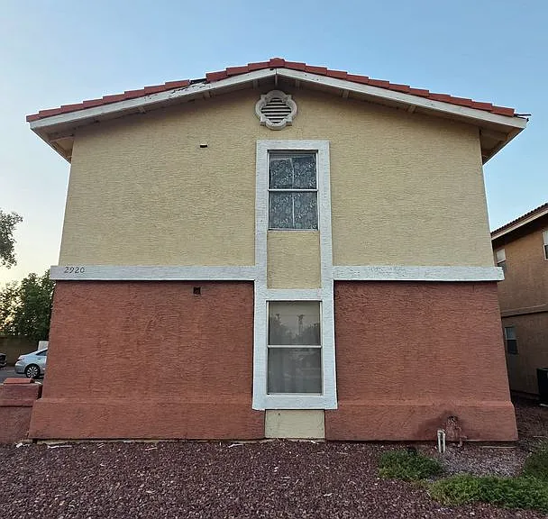 2920 E Cicero St #201 — Photo 14