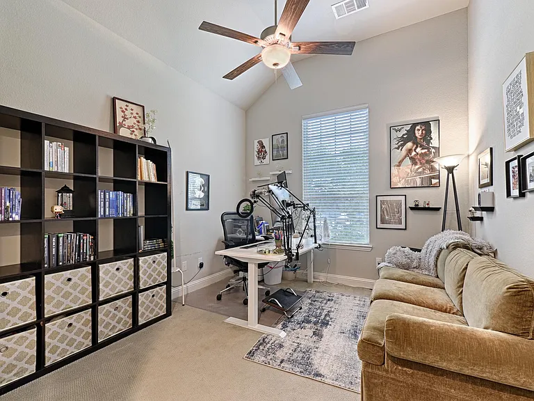 3515 Washington Dr — Photo 11
