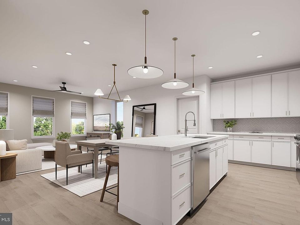 1st image of 9475B Sprague Ave #7