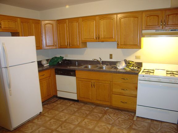 3rd image of 4168 191st Ct