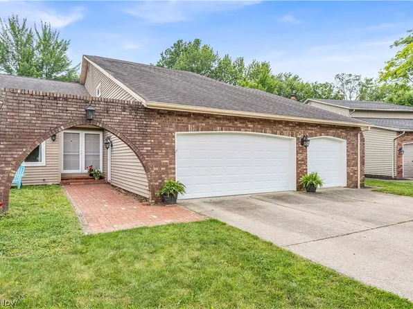 16543 Peppergrass Cir, Strongsville, OH 44136