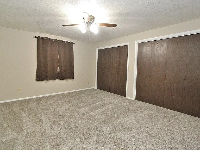 Evergreen House — Photo 11