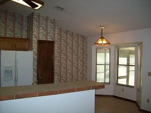 5th image of 12640 Meadowsweet Ln