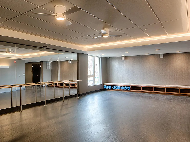 Onyx Edina — Photo 13