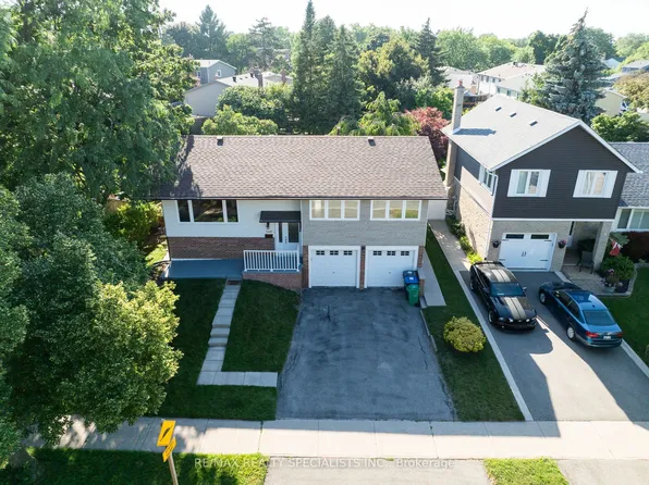2485 Council Ring Rd, Mississauga, ON L5L 1E8