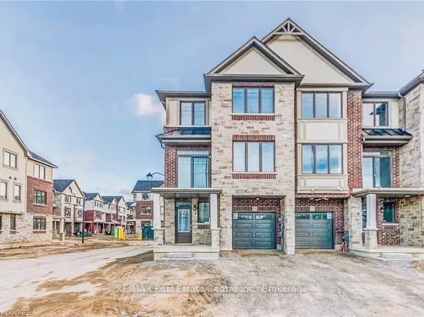 23 Dodman Cres, Hamilton, ON L9G 0G6