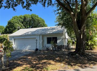 457 Las Cruces, Winter Haven, FL 33884