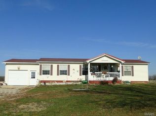 51414 Creek Ln, New London, MO 63459