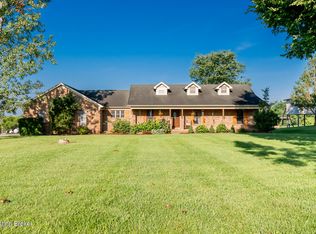351 Fairview Ln, Shepherdsville, KY