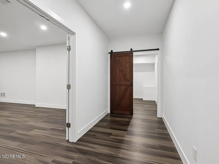 2 Dogleg Ln — Photo 25