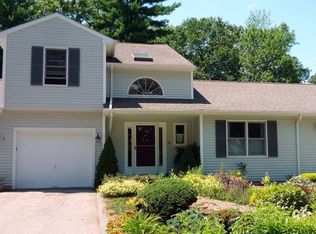 35 E Mohawk Trl, Marlborough, CT 06447