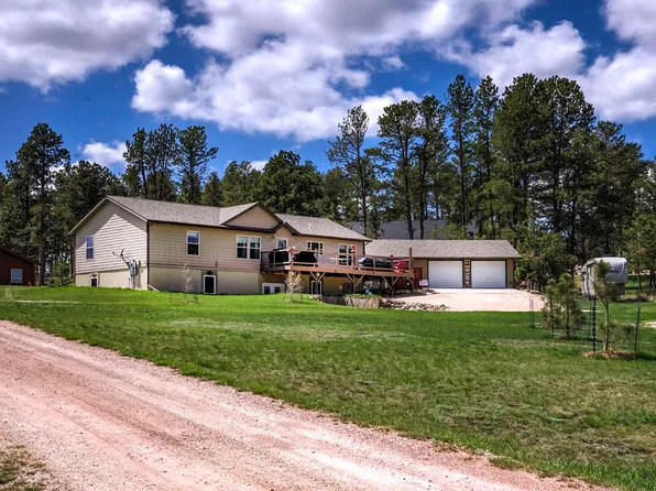155 Surrey Ln, Custer, SD 57730