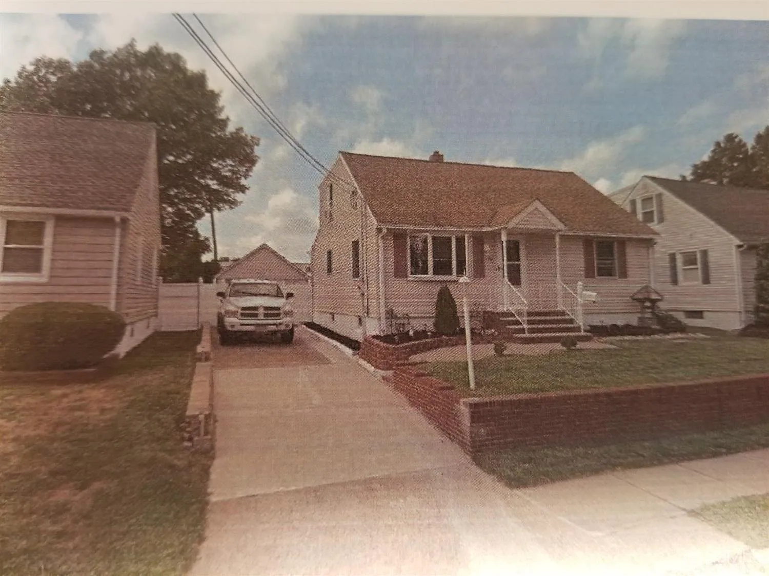 176 Old Rd photo 1