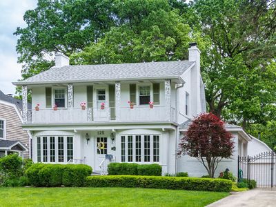 125 Thatcher Ave, River Forest, IL, 60305