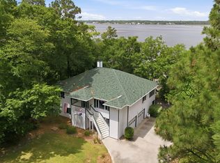 308 Silver Creek Landing Rd, Swansboro, NC 28584