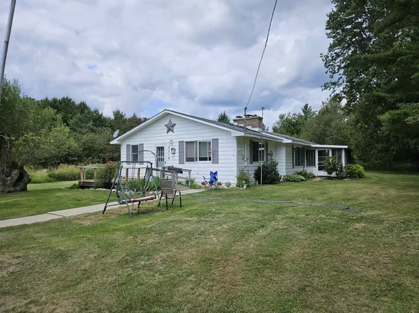3315 N McKinley Ave, Harrison, MI 48625