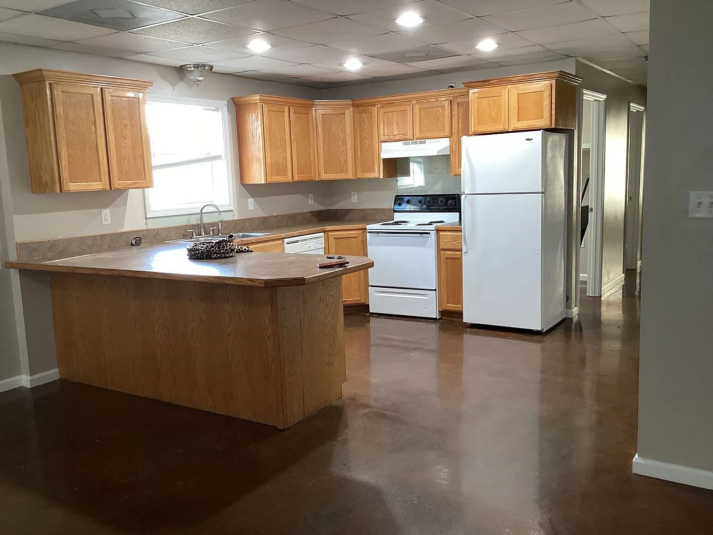 135 Eureka Dr. — Photo 1
