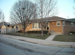 3758 W 113th St, Chicago, IL