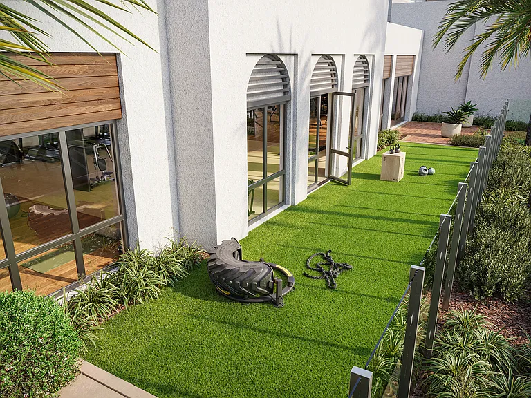 Expansive indoor/outdoor fitness center