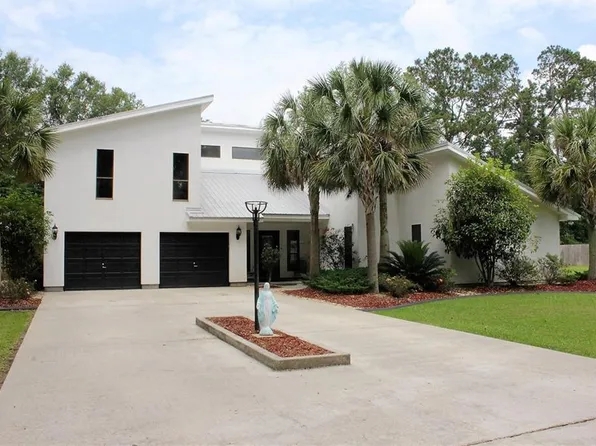 41067 Duvic Ln, Ponchatoula, LA 70454