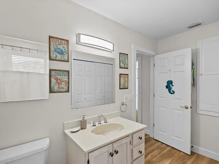 6789 S Indian River Dr — Photo 25