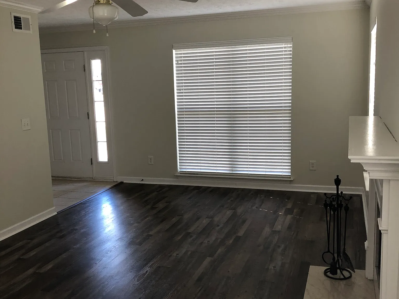 4 bed, 2.5 bath, 1849 sqft, $2,100 — Photo 3
