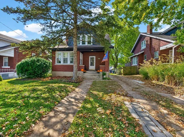 3277 Montana Ave, Cincinnati, OH 45211