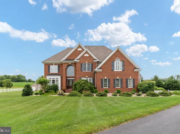 9909 Agnes Ln, Spotsylvania, VA 22553