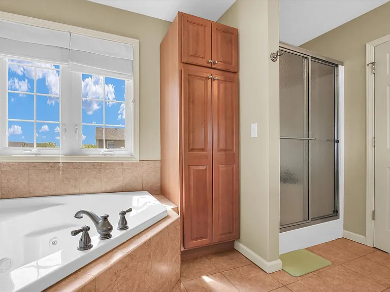 2321 Blanche Ln — Photo 17