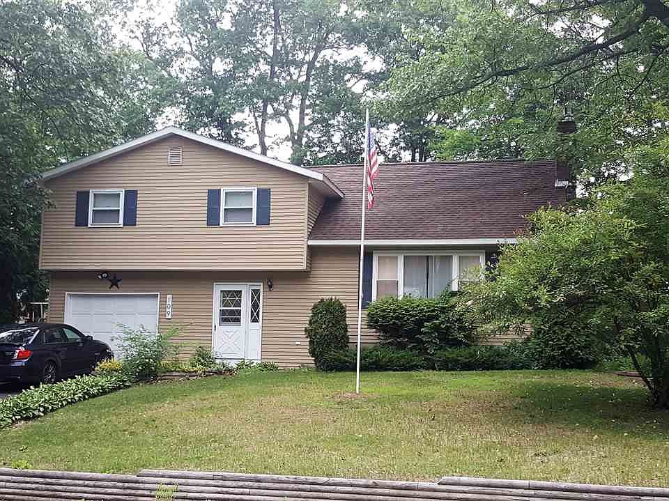 1st image of 109 Hathorn Blvd