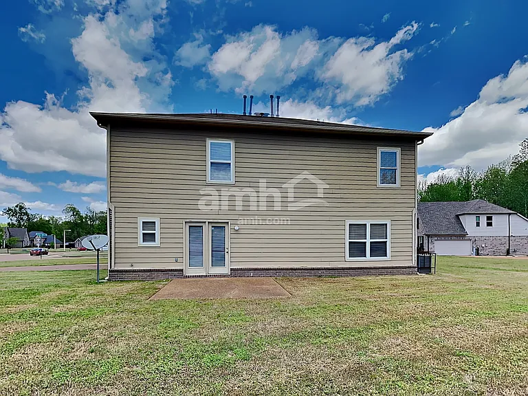 7343 Hampton Valley Cv — Photo 23
