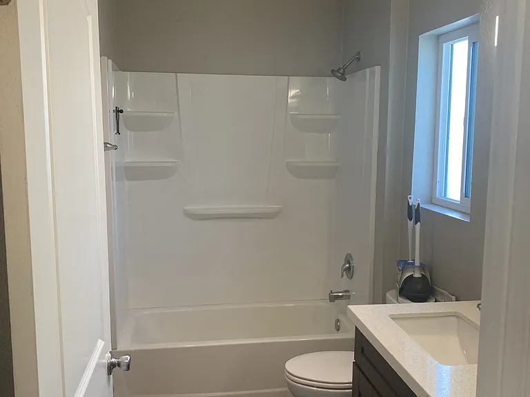 3719 Marlborough Ave #4 — Photo 8