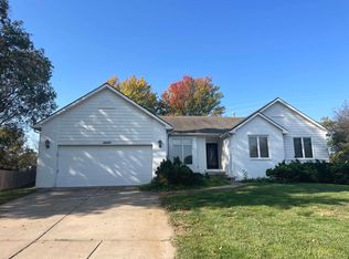 14401 E Siefkes Ct, Wichita, KS 67230