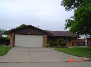 2418 Robin Rdg, Enid, OK 73703