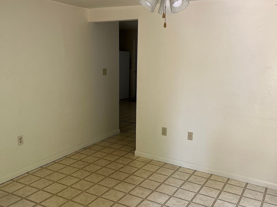 Living Room inside entry