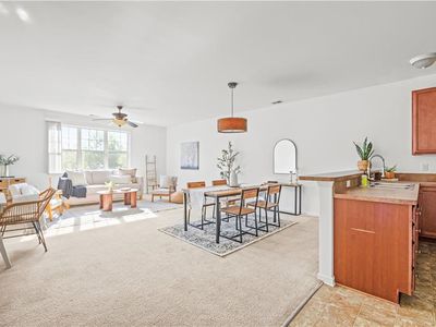 5317 Warminster Dr UNIT 203, Virginia Beach, VA, 23455