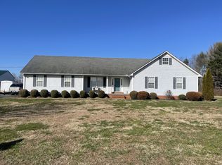 555 Kent St, Lawrenceburg, TN 38464