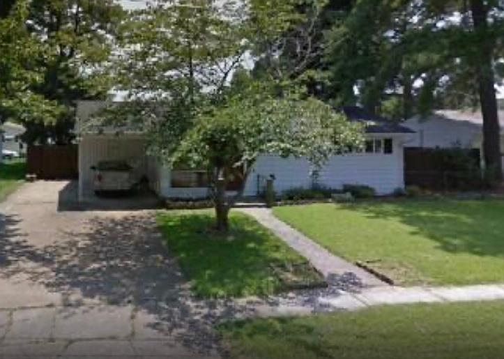 1st image of 137 York Dr