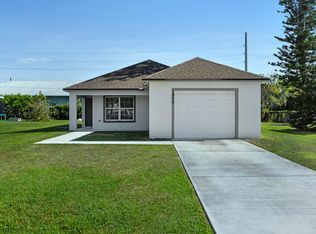 1950 SE Gena Rd, Port Saint Lucie, FL 34952