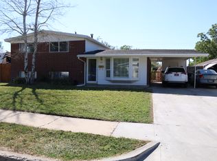 401 Lakeview Ave, Tooele, UT 84074