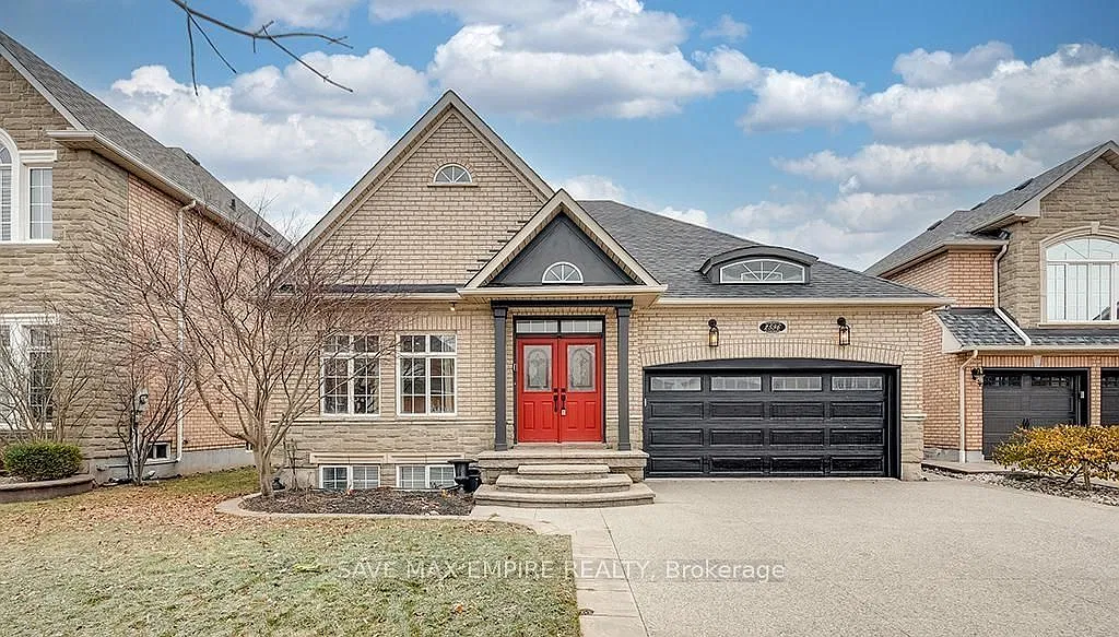 6 bed, $5,400 — Photo 1