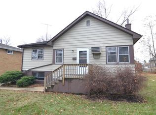 426 Prior St, Joliet, IL 60436